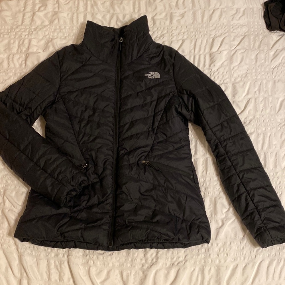 Black North Face puffer jacket size medium